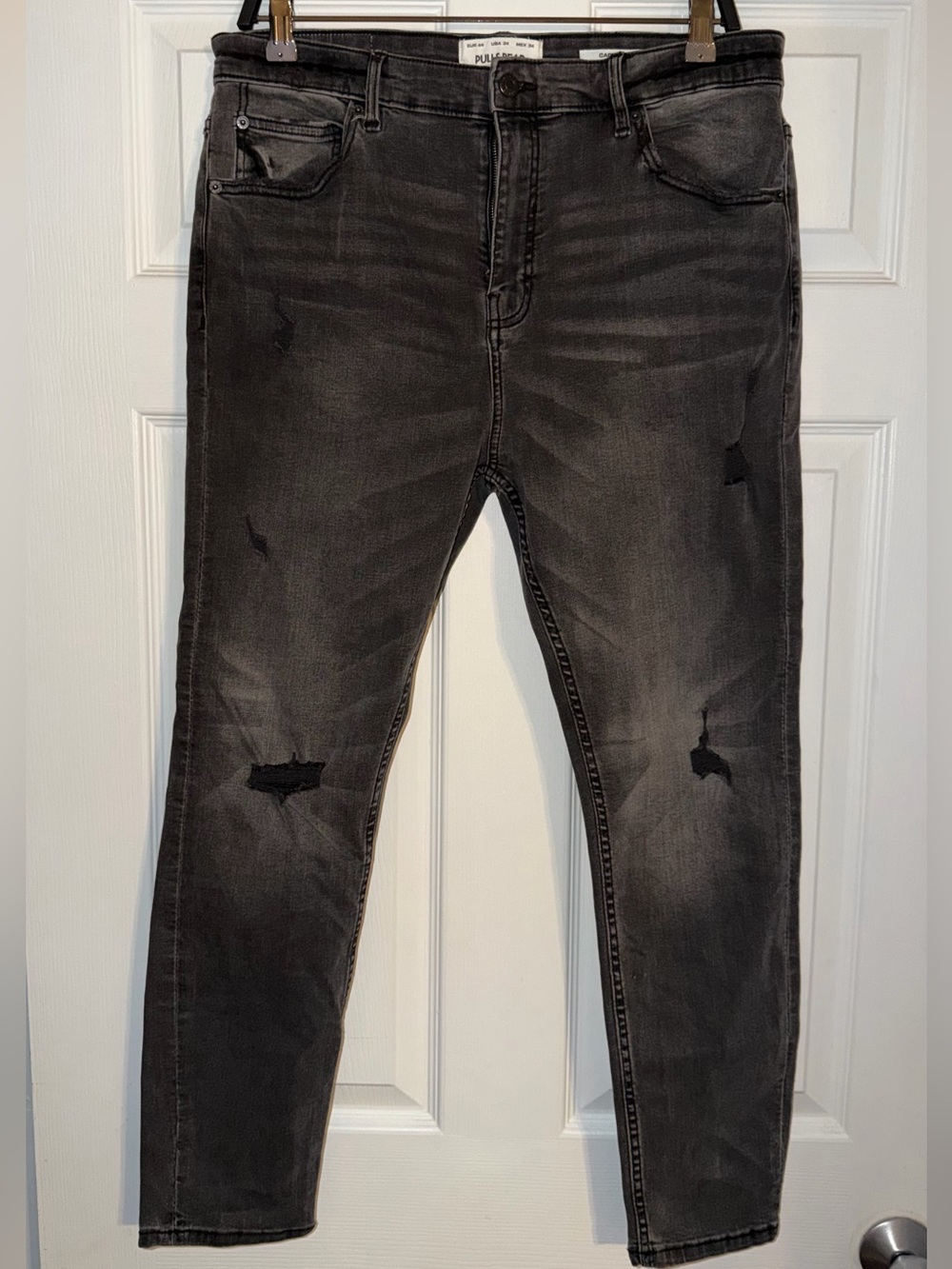 Pull&Bear Men's Skinny Jeans in Washed Black